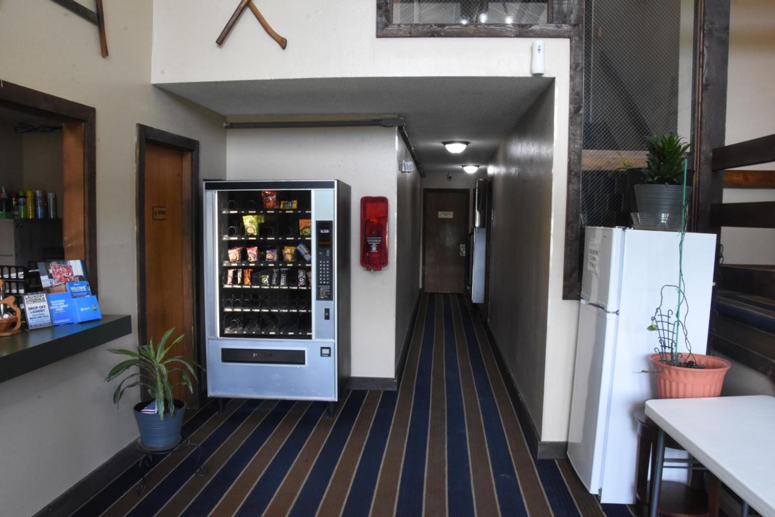 Timber Motel คลินตัน ภายนอก รูปภาพ